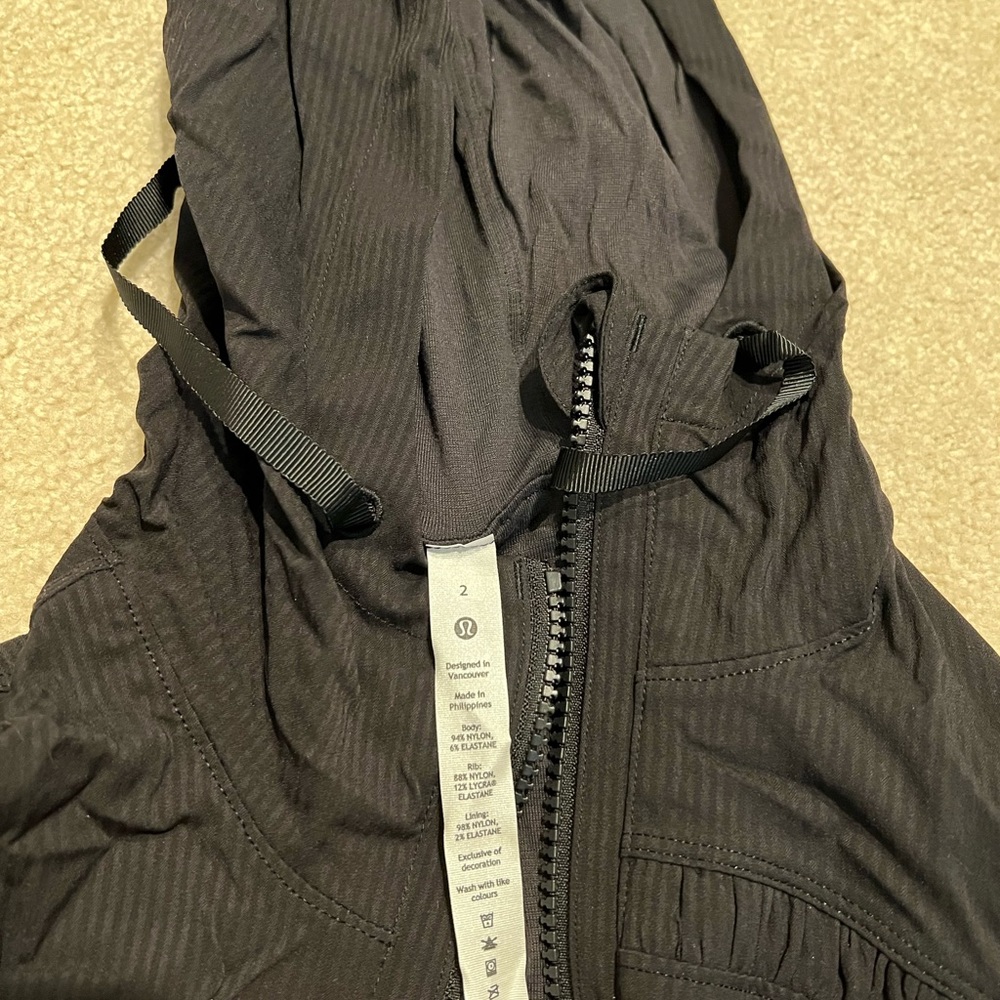 Lululemon dance studio jacket